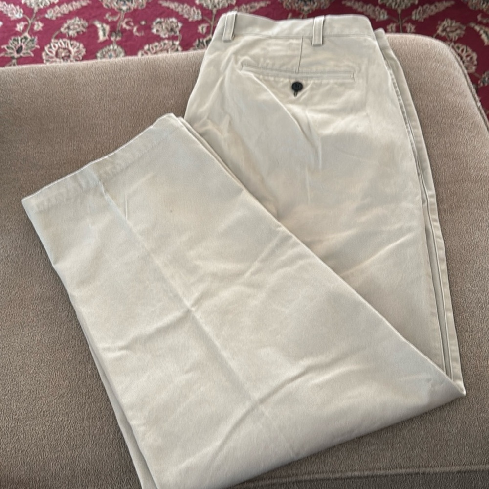 Orvis Men's Size 40x30 Tan Khaki Flat Front Pants (TD)
